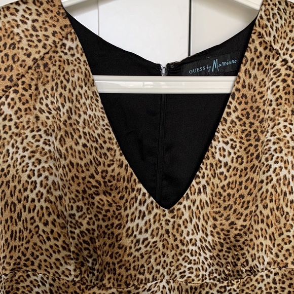 Guess by Marciano Leopard 🐆 Print Silk Dress 🔥 - Picture 2 of 8